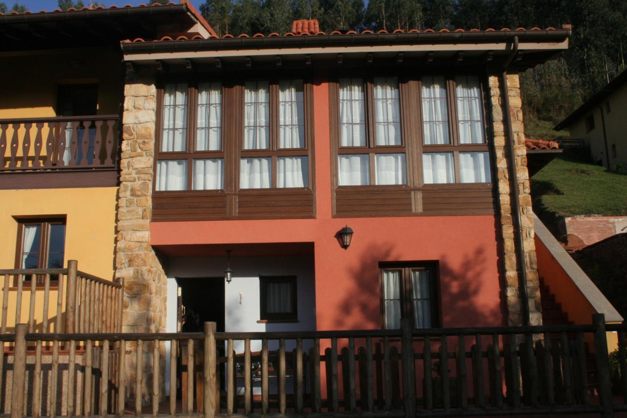 Apartamentos Rurales Obaya Villaviciosa  Buitenkant foto