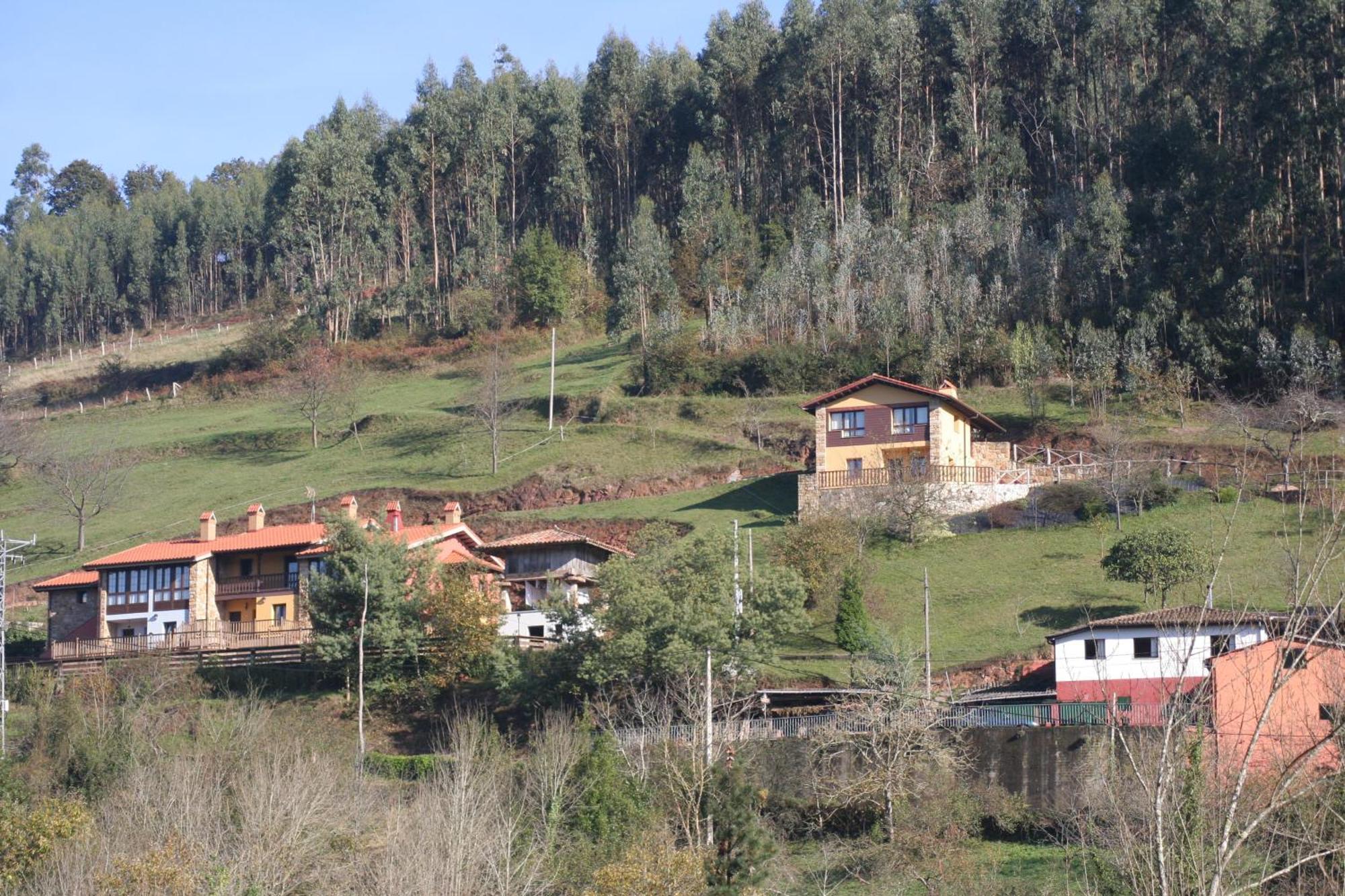 Apartamentos Rurales Obaya Villaviciosa  Buitenkant foto